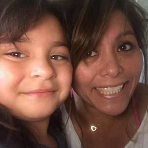 Meet your Posher, Simone